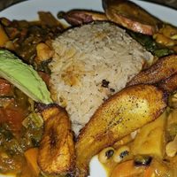 Hauptspeise: Reis mit zwei unterschiedlichen Soßen at BongoRoots in Tubingen