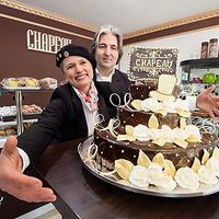 La proprietaria Zina Vicol at Pasticceria Chapeau in Desio