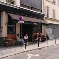 Terrace seats at Soya Cantine Bio in Paris
