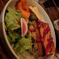  Parmentier

Homemade stuffing, leek fondue, mock “salmon” or “tuna” (pea protein, micro-algae), parsnip & pdt purée or other vegetable according to season at Soya Cantine Bio in Paris