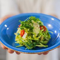 Fresh and crunchy Courghetti with curry and avocado sauce. at MESTIZA in Valencia