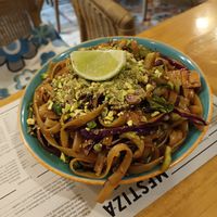 Pad thai at MESTIZA in Valencia