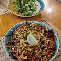 Pad thai & Massaman curry with rice at MESTIZA in Valencia
