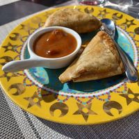 Samosa's at L'Atelier in Mecina Fondales
