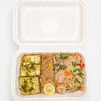 Italian-inspired vegan bowl with creamy herb white sauce, sautéed veggies, basil tofu & wholesome grains. High-protein, preservative-free & light. at Tralata in Mumbai
