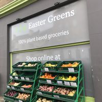 More loose fruit and veg inside at Easter Greens - Morningside in Edinburgh