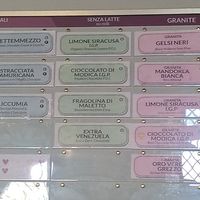 Milk free vegan flavours at Don Peppinu in Marzamemi