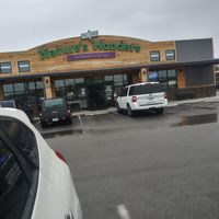 Store front at Nature's Wonders in Branson