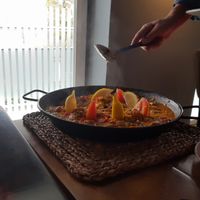 Paella presentation at Iberia in Zurich