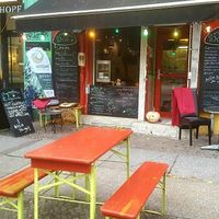 The Smoobar front at SmooBar Café - Maybe closed in Berlin