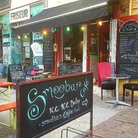 The front door at SmooBar Café - Maybe closed in Berlin