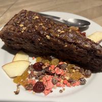 Gâteau aux noix et aux fruits  at K Fée Des Jeux in Grenoble