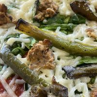 Spicy Red Sauce 🌶 spinach, peppers, vegan meat  at Urban Bricks in Paramus