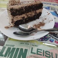 Tarta de avellanas at Santa y Pura in Madrid