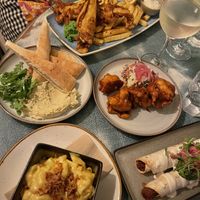 Jalapeño humous, cauliflower wings, chilli wraps and mac and cheese   at Harp & Crown in Corsham