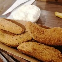 Fried avocado at Friterie Chasse Patat in Ghent