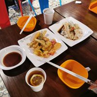 Rice noodle rolls and veggie tempura at Teng Wang Ge 滕王閣 in Hong Kong Island