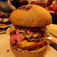 Tassorosso burger at Old England Pub in Padua