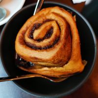 Zimtwirbel at Das Suess'Kind Veganery in Vienna