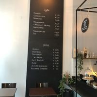 Offering   at Das Suess'Kind Veganery in Vienna