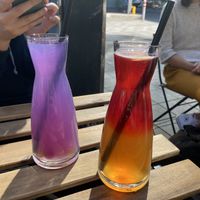 homemade lemonade and ice tea  at Das Suess'Kind Veganery in Vienna