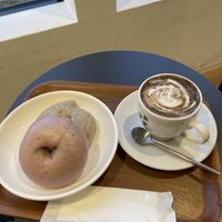 Vegan sweet potato and earl grey bagels with soy milk Hōjicha 🍠☕️ #Veganuary at Kamogawa Bakery - Kamigyo in Kyoto
