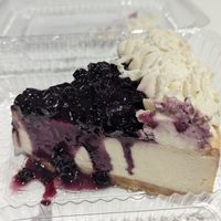 Blueberry cheesecake at Tenon Vegan Sushi in Toronto