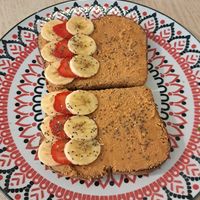 PB toasty at RAW & BOWL'D in Amman