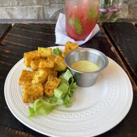 Tofú nuggets buenísimos   at Cactú in Arecibo