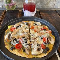 Pizza Green sabroso   at Cactú in Arecibo