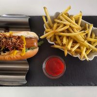 hot dog at Xato in Moledo