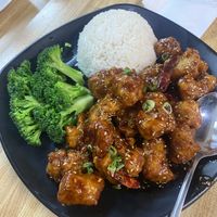 Vegan sesame chicken  #Veganuary at Daikon Vegan Sushi in Las Vegas