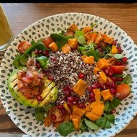 Salad vegan at Scarlett in Madrid