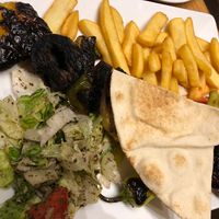 Gemüsespieß - leider täuscht das Fotos, denn das Gemüse war tatsächlich nicht verbrannt sondern lecker mariniert und gut gegrillt.  at Hotel Imota in Neuwied