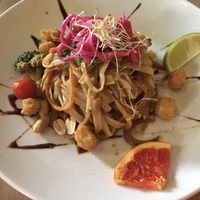 Pad thai at Aguaribay in Barcelona
