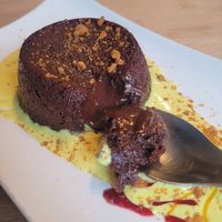 Fondant chocolat et sa crème anglaise. at Rucolino in Dudelange