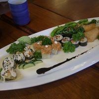 S21: Happiness Family Sushi Set - RM36
Pretty good. Considering how you wouldn't find anything similar elsewhere, the price isn't too unreasonable but definitely on the high side. at Sushi Kitchen - Sungai Ara in Penang