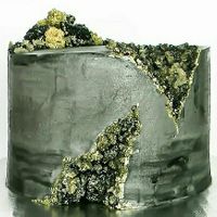 Custom cake at Mimosa Vegan Bakery in Hermosillo