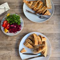 Veggie pide at Furat's Fladen Laden in Vienna