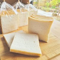 Vegan morning bread at Musubi Vegan Sweet in Tome