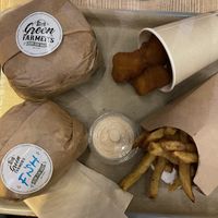 Green Fish, Green Smash Bacon & nuggets   at Green Farmer's in Paris