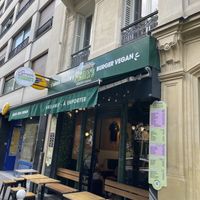 Storefront   at Green Farmer's in Paris