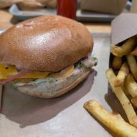 "Chicken" Burger at Green Farmer's in Paris