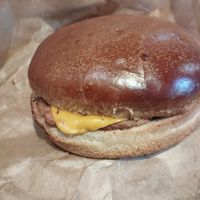 Burger at Green Farmer's in Paris