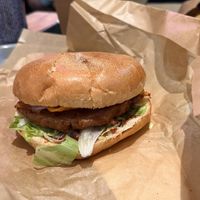 bbq burger  at Green Farmer's in Paris