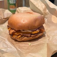 tripple burger  at Green Farmer's in Paris