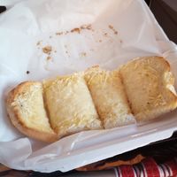Vegan cheezy garlic bread at Taranto's Pizzeria in Powell