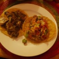 Burritos con vegetales y frijoles  at El Guero in La Pedrera