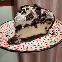 Cookies & Cream Soft Serve Pie at Magpies Softserve in Los Angeles