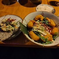 Peanut cream and Lash avocado at BODHI - Vegan Living in Hamburg